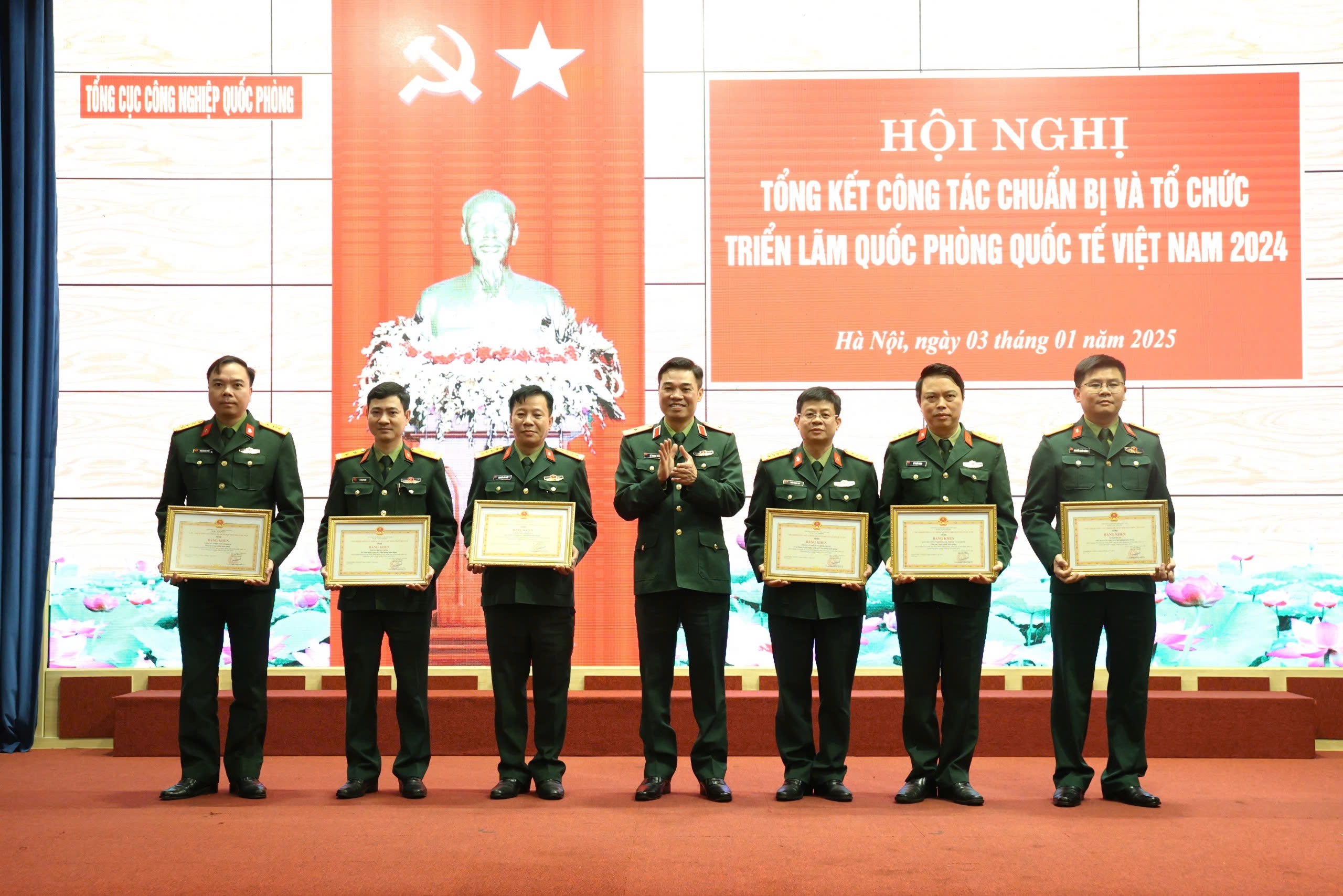 Triển lãm Quốc phòng Quốc tế Việt Nam 2024: Đột phá trong hợp tác quốc tế và xuất khẩu sản phẩm